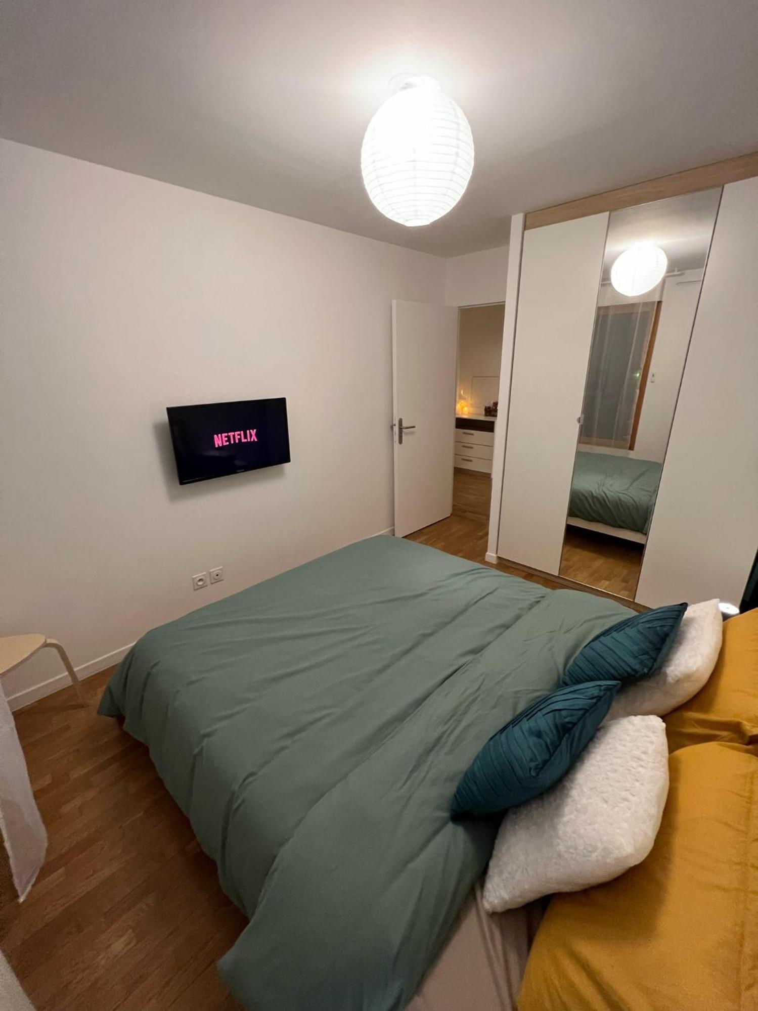 Paris-Montrouge Magnifique Appartement 3 Pieces De 75M2 Avec Parking - Tres Cosy Pour 1 - 8 Personnes Refait A Neuf -Entire Apartment Luxurious And Warm -Montrouge Paris 14Eme - Proche Aeroport Orly Parc Expositions Porte De Versailles Free Wifi Grat Buitenkant foto