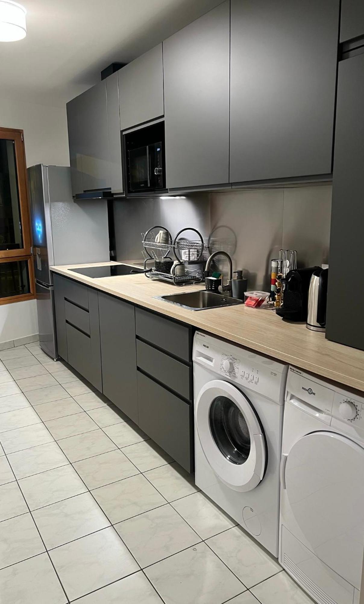 Paris-Montrouge Magnifique Appartement 3 Pieces De 75M2 Avec Parking - Tres Cosy Pour 1 - 8 Personnes Refait A Neuf -Entire Apartment Luxurious And Warm -Montrouge Paris 14Eme - Proche Aeroport Orly Parc Expositions Porte De Versailles Free Wifi Grat Buitenkant foto